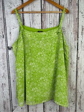 NWT Torrid Plus Size 3X 22-24 Chiffon Pintuck Square Neck Cami Green Floral NEW